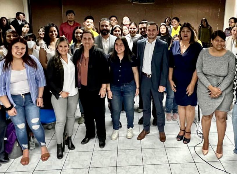 DIF SALTILLO Y LA FACULTAD DE TRABAJO SOCIAL ATENDERÁN A LA POBLACIÓN