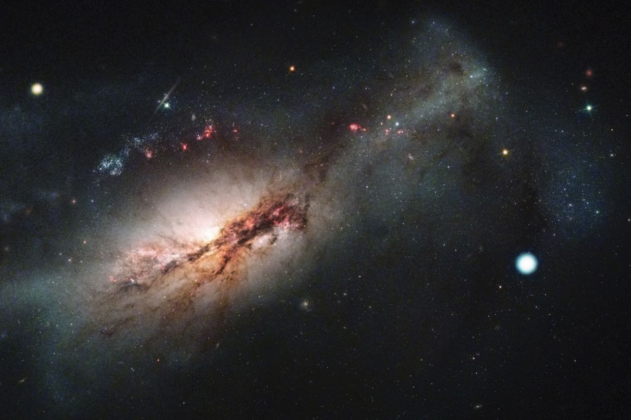 «Danza mortal» entre estrellas crea una explosión de supernova nunca antes vista