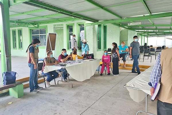 Pagan 68 y Más en comunidades rurales