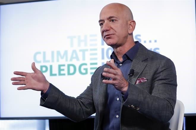 Ahora va Bezos por la ‘vida eterna’