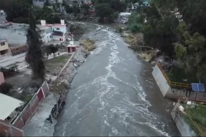 Advierten por crecida de Río Tula; evacuan a pobladores