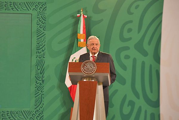 Puedo estar tranquilo, sé que no hay corrupción en la CRE: AMLO