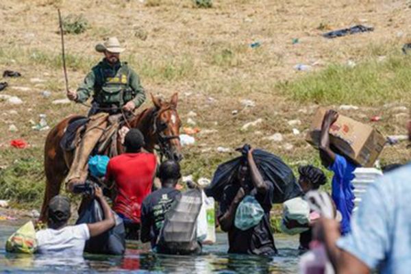 Aborda Blinken con Ebrard crisis migratoria