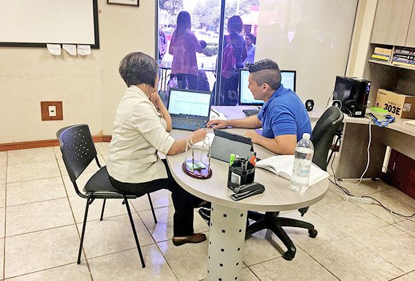 Estudian en la FCEyH vida de universitarios