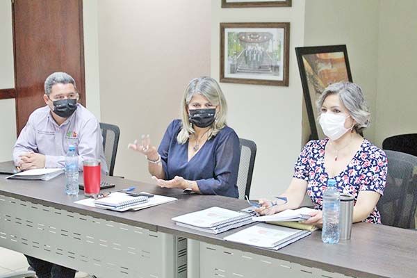 Presentan anteproyecto de Ley de Ingresos 2021