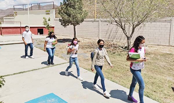 Retomarán escuelas clases presenciales