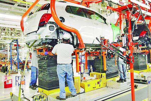 Anuncia GM nueva ampliación de paro