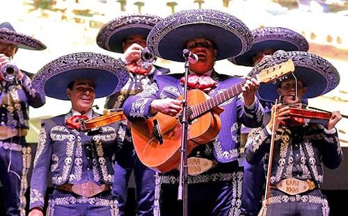 Sin mariachis en restaurantes