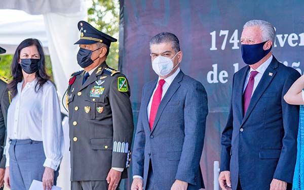 Conmemoran gesta de los Niños Héroes