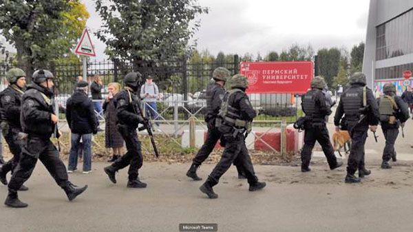 Tiroteo en universidad de Rusia deja 8 muertos
