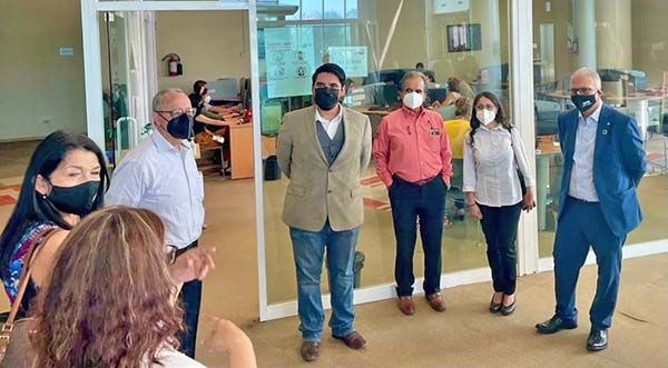 Felicita OMS trabajo incansable de Salud