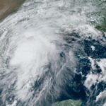 Alerta en Texas por tormenta ‘Nicholas’;