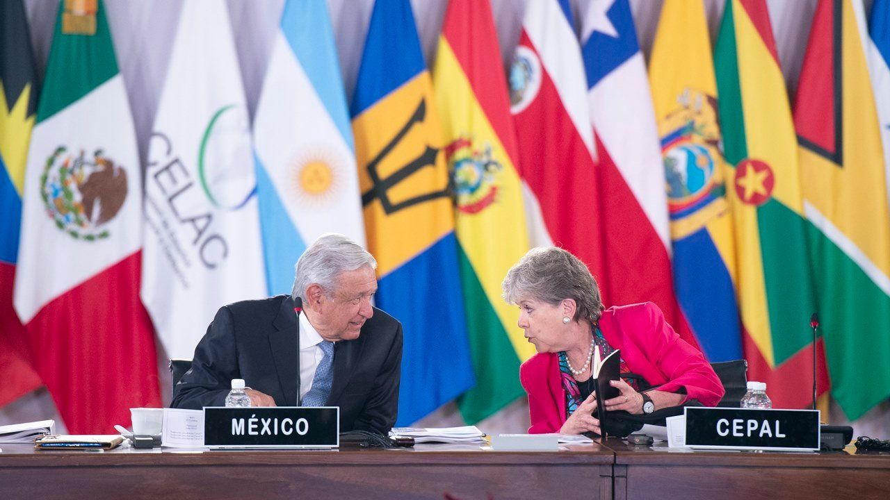 Celac avala Plan de Autosuficiencia Sanitaria; busca más vacunas