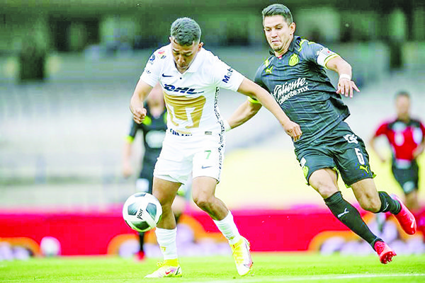 Cero goles y festejo para Pumas ante Chivas en CU