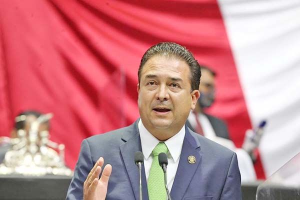 Pone Jaime Bueno orden a revocación de mandato