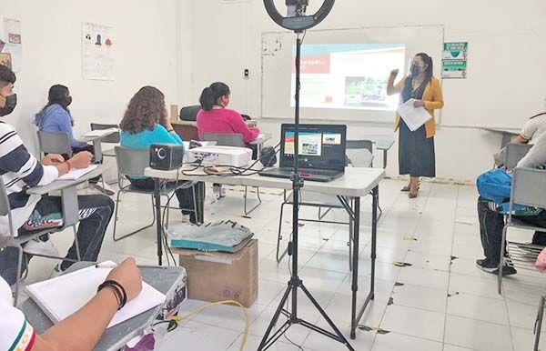 Invitan a prepa abierta COBAC