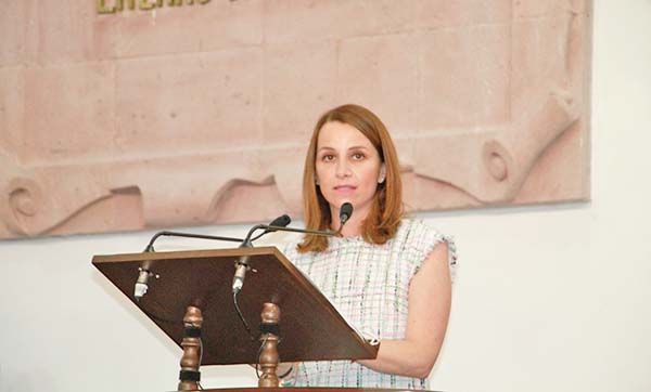Pide Diputada no repetir caos en vacuna a jóvenes