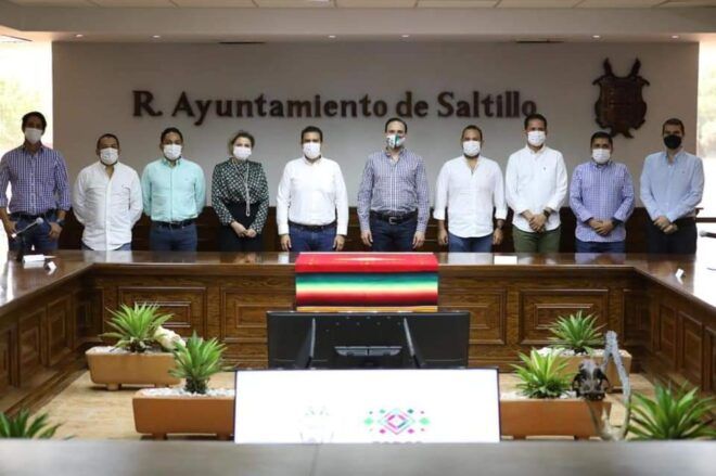 Conoce Alcalde de Ixtapa Zihuatanejo proyectos exitosos de Saltillo