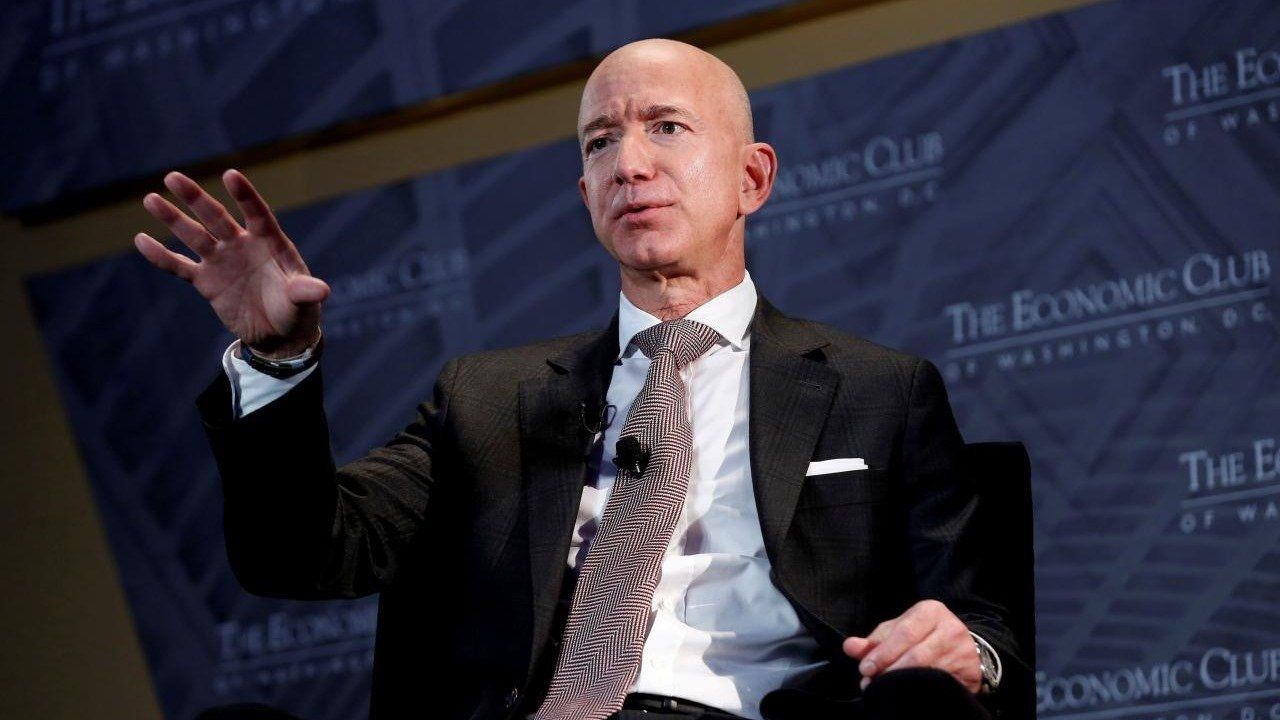 Jeff Bezos y otros millonarios crean empresa con una sola meta: rejuvenecer al ser humano