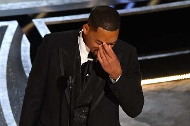 Academia acepta renuncia de Will Smith