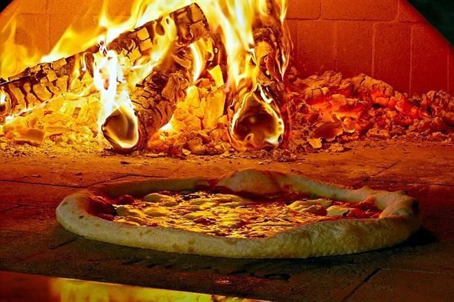 Con ustedes, la Biblia pizzera