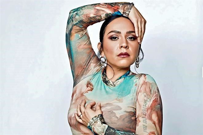 Carla Morrison cumple un sueño al ser telonera de Coldplay