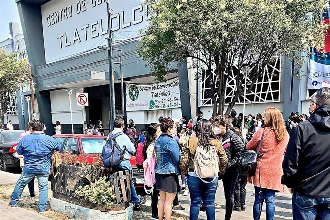 Aprietan senadores y funcionarios activismo para revocación