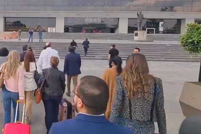Dormirá Oposición en San Lázaro por reforma eléctrica
