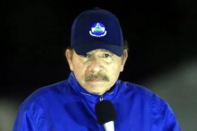 Arresta Ortega hasta por canciones