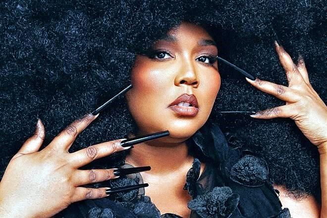 Lizzo vuelve a la caza del éxito con ‘About Damn Time’