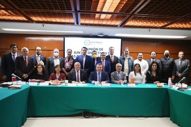 Advierten opacidad en conflicto de interés de diputados