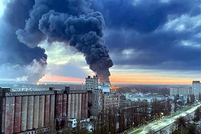 Se incendian depósitos de combustible en Rusia