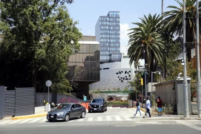 Intercambia Mítikah sanciones por obras
