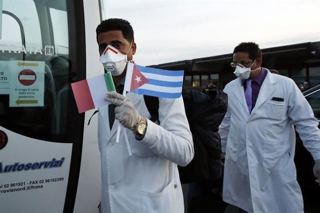 Acusan en EU a México de violar T-MEC por médicos cubanos