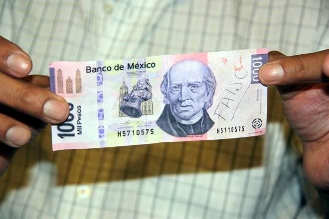¿Te ha dado el cajero un billete falso? Esto planea Banxico