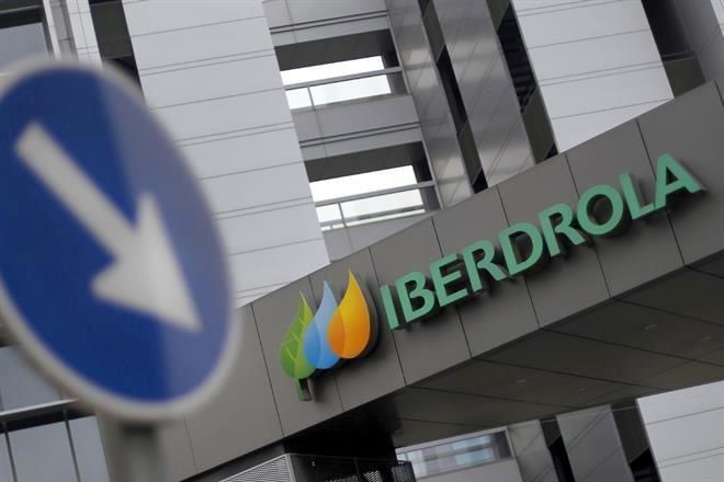 Perfila Iberdrola demanda ante negativa de permiso de la CRE