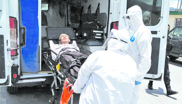 Virus no cesa: mata el Covid a 2 en Monclova