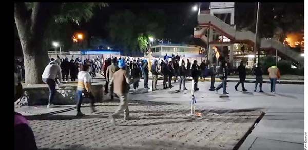 MATAN A OCHO EN ENFRENTAMIENTO