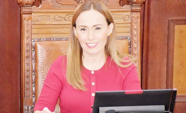 Proponen campaña para detectar billetes falsos