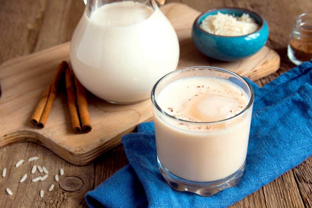 Haz agua de horchata deliciosa