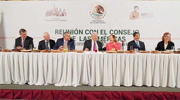 AMLO cena con empresarios de EU en Palacio Nacional; hablan sobre inversiones