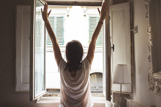Beneficios realizar un buen estiramiento por la mañana