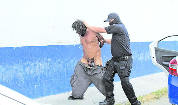 Morín alucina con pantalones abajo