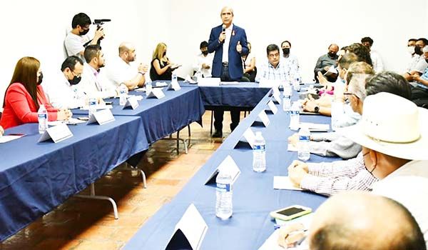 Se reúnen contralores de Región en Monclova
