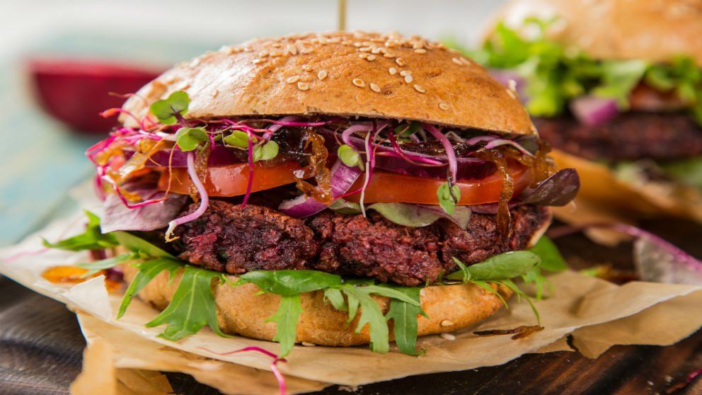 Hamburguesa de lentejas y betabel