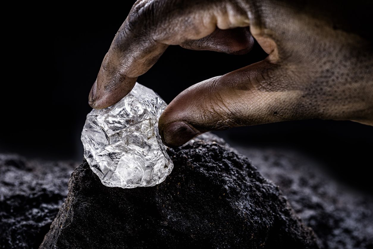 La carrera por los codiciados «minerales del futuro» que pueden crear gigantescas fortunas e influir en la seguridad nacional de los países