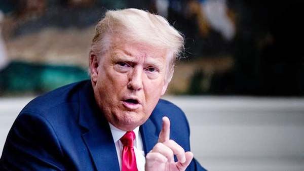 Juez declara desacato de Trump por incumplir ante fiscalía de Nueva York por fraude