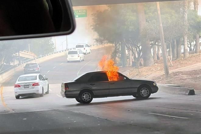 Detienen a 17 por quema de vehículos y bloqueos en BC
