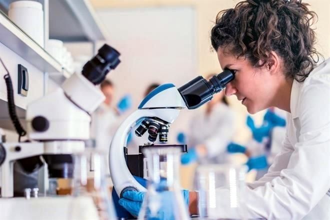 Sin ciencia básica adiós a penicilina, vacunas…