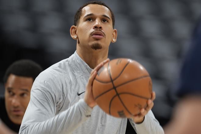 Juan Toscano visitará a los Warriors en arranque de la NBA